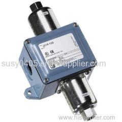 UE pressure switches and pressure transducers