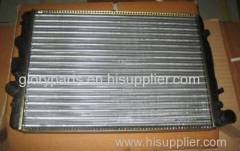 auto radiator/automotive radiator/truck radiator/truck cooling parts 377121251RA/377121253B