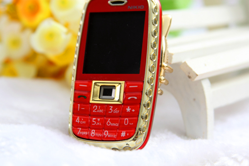 1.44 inch cheap phone LKN113 Mini Phone Single card support FM/Camera Multi-languages phone Low cost 