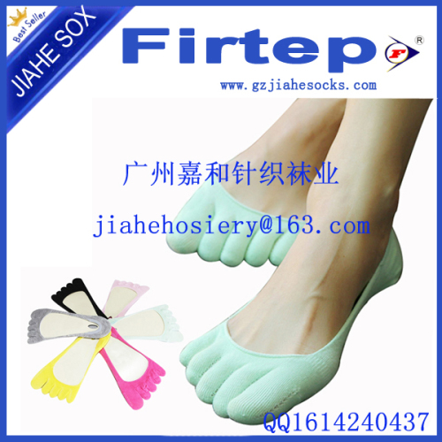 Kintted breathable Five Toe Socks