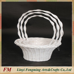 Cheap handmade white lined wicker flower basket with handle
