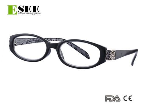 Custom reading glasses for women