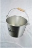 Round tin bucket with handle