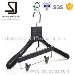 Wooden Clothes Hanger Set