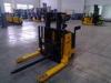 Warehouse Material Handling Equipment Straddle Stacker With Wide Leg And Rod