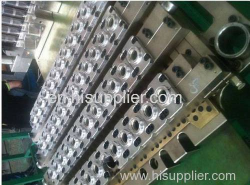 SC48 Cavity Hot Runner Needle Valve Gate Type PET Preform Mold/Mould/Die