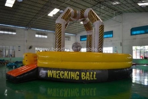 Popular inflatable gladiator joust &wrecking ball games