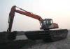 Big Torque Travelling Heavy Equipment Excavator with Tracked Pontoon Structure