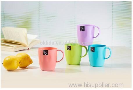 Plastic promotion cup with decoration
