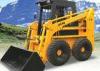 1400 Kg Tipping Load 4WD Skid Steer Loader With Bobcat Attachments 40 Dumping Angle