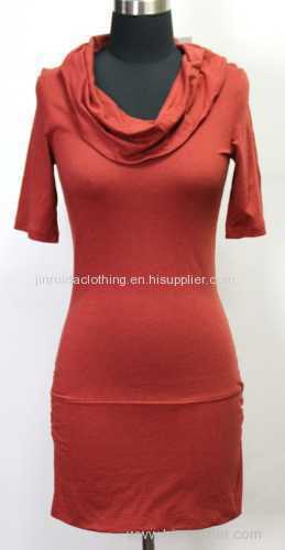 Lady's high collar drees