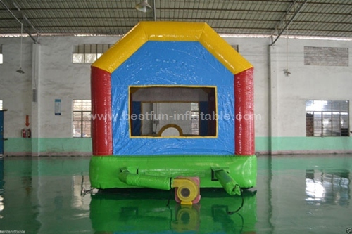 Commercial Inflatable v-roof sports arena bounce