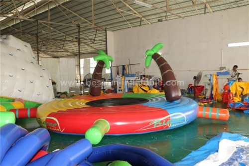 Water floating island inflatable water floating bed