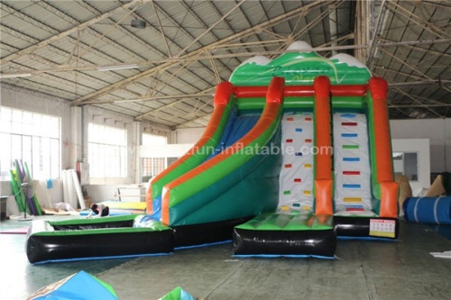 New design inflatable water slide with pool and climbing wall