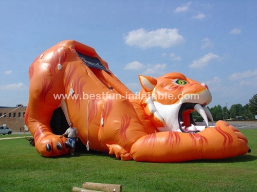 Inflatable sabre-tooth kids slides