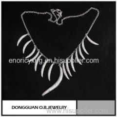 N787 Rhodium Modern Necklace Zircon Jewelry With Pepper Shape