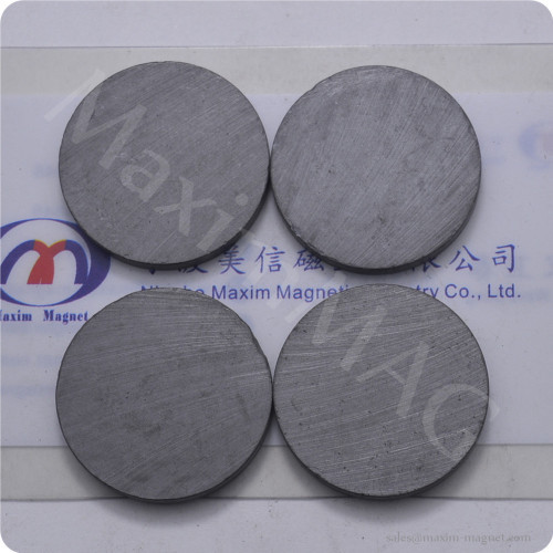 Ceramic round magnet disk