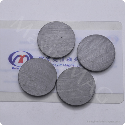 Ceramic round magnet disk
