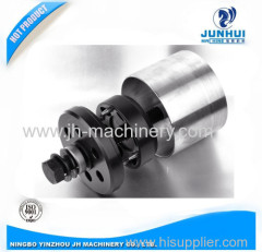 Bushing installation tool for heavy duty truck