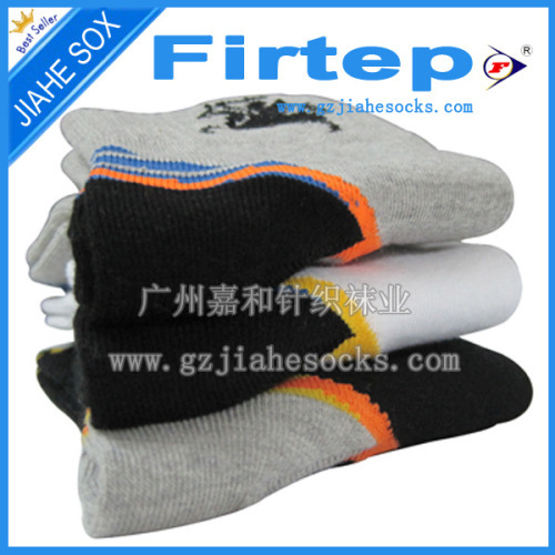 New Design Custom Made Sport Athletic Elite Cotton Socks Cycling Socks