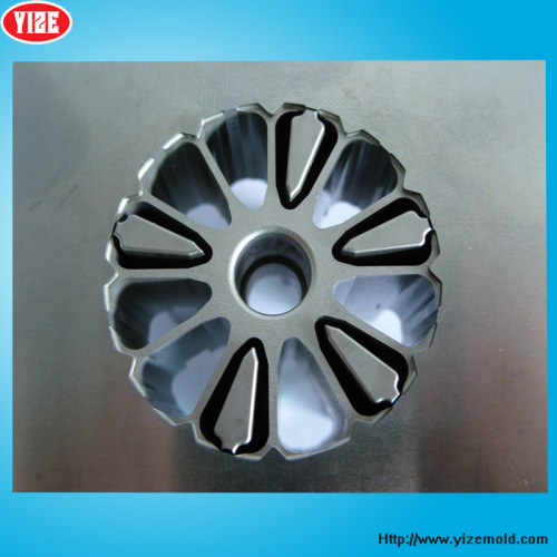 Be a professional precise mold inserts factory and supply plastic auto part mould