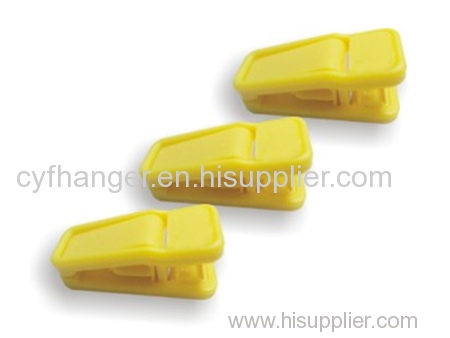 ABS plastic spring clips yellow flocked non-slip hanger attachments