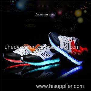 2016 Wholesales LED Shoes Light Up Flashing Light Sport Mens LED Shoes