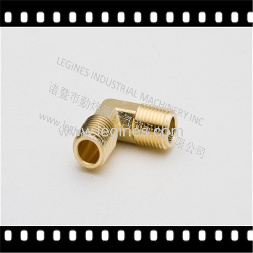 PIPE FITTINGS MALE RUN TEE