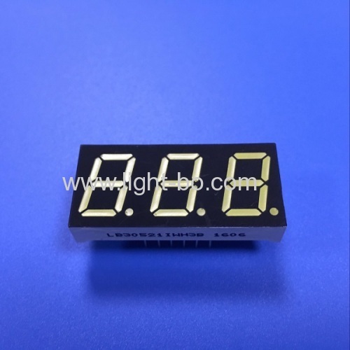 Ultra bright white common anode 0.52" triple digit 7 segment led display for instrument panel