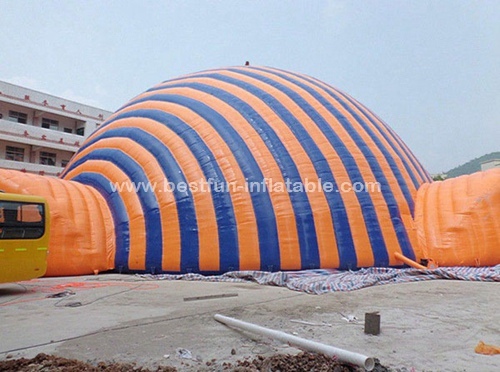 High temperature resistance dome inflatable tent