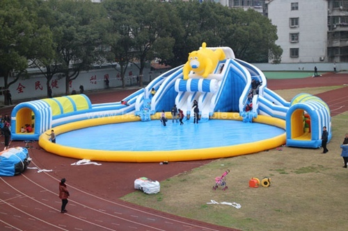 Giant Inflatable Pool Water Park With Water Slide