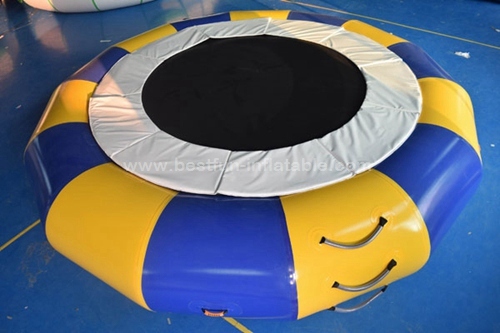 Round Inflatable Water Trampoline With Spring Structure