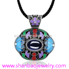 Silver Plated Costume Fashion Gemstone Jewelry China Style Women Party Necklaces