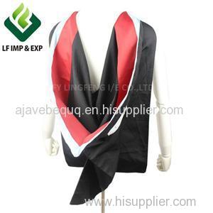 UK Deluxe Master Hood Black Outside And Red/White Lined Satin Inside