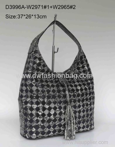 Fashion ladies snak fabric handbag