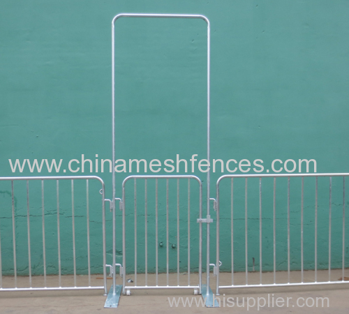 Flatbase Portable Steel Pedestrian Barricades