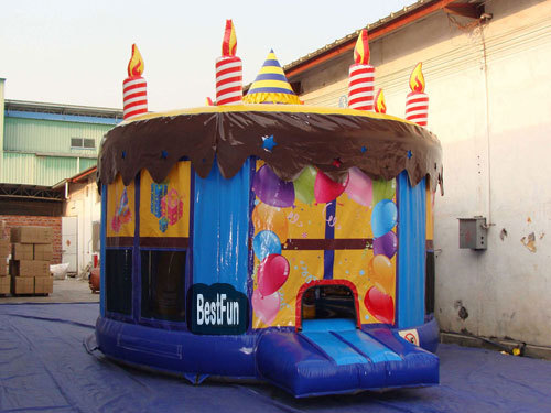 Inflatable Birthday Cake Jumping House Bouncer