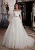 Tulle Off-the-Shoulder Neckline Ball Gown Wedding Dresses with Lace Appliques