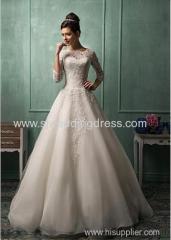 Tulle Bateau Neckline A-line Wedding Dresses With Lace Appliques