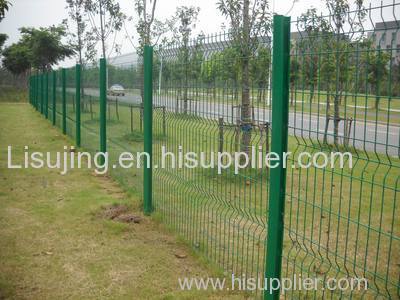 Welded Wire Mesh Metal High Security Apartment Garden Backyard Fence
