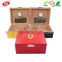 Luxury Lacquer Wooden Cigar Box Cigar