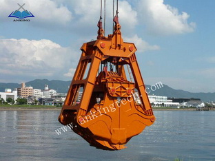 Underwater Dredging grab for offshore crane