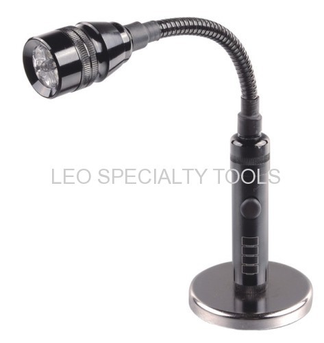 Telescopic Magnetic Flashlight with 3 LED