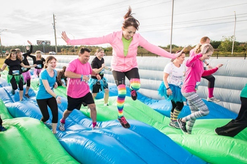 Inflatable obstacle course wave run games