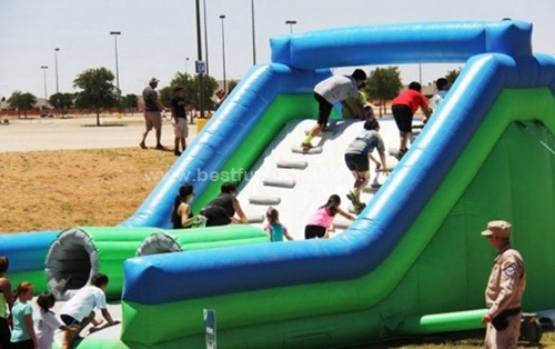 Outdoor jumper team adult inflatable obstacle course