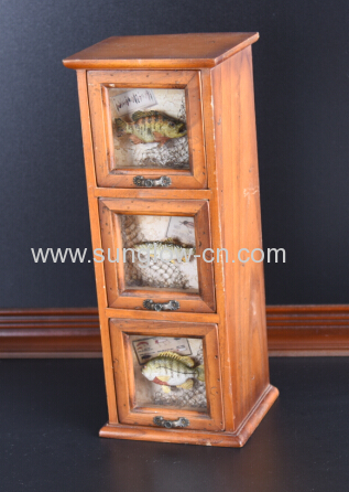 Wooden box with 3 mini drawers   fish on face
