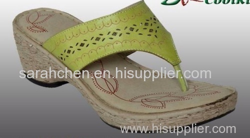 Foshan luzhou produce PU footwear shoe making machinery 
