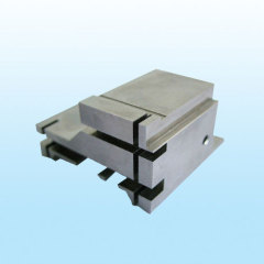 Dongguan precision mould component manufacturer with precision carbide mould inserts machining