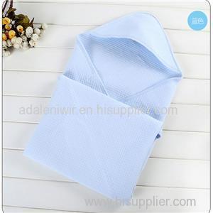 Skin-friendly Pure Cotton Gauze Baby Hold Quilt