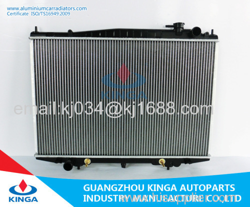 Aluminum Auto Radiator for Nissan Bd22/Td27 at